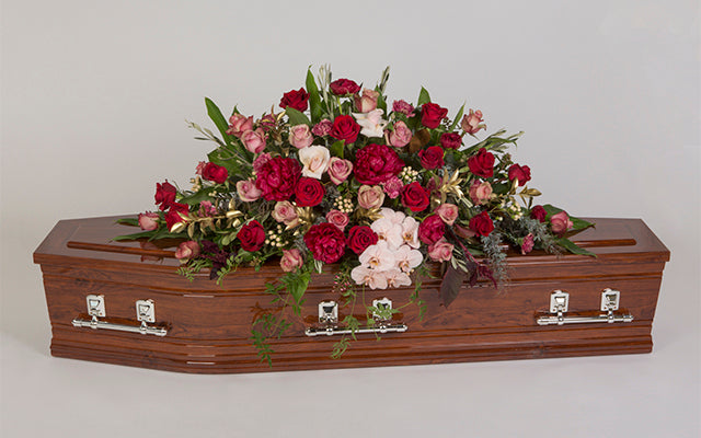 choosing-the-right-flowers-for-a-funeral-remembrance-funerals